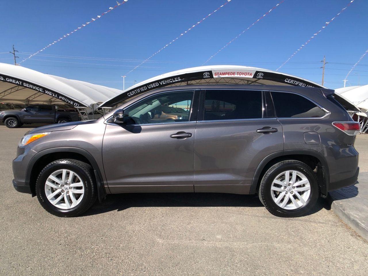 2014 Toyota Highlander LE-4