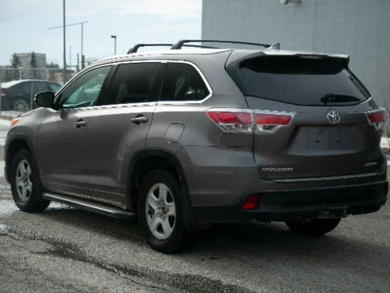2014 Toyota Highlander XLE-4