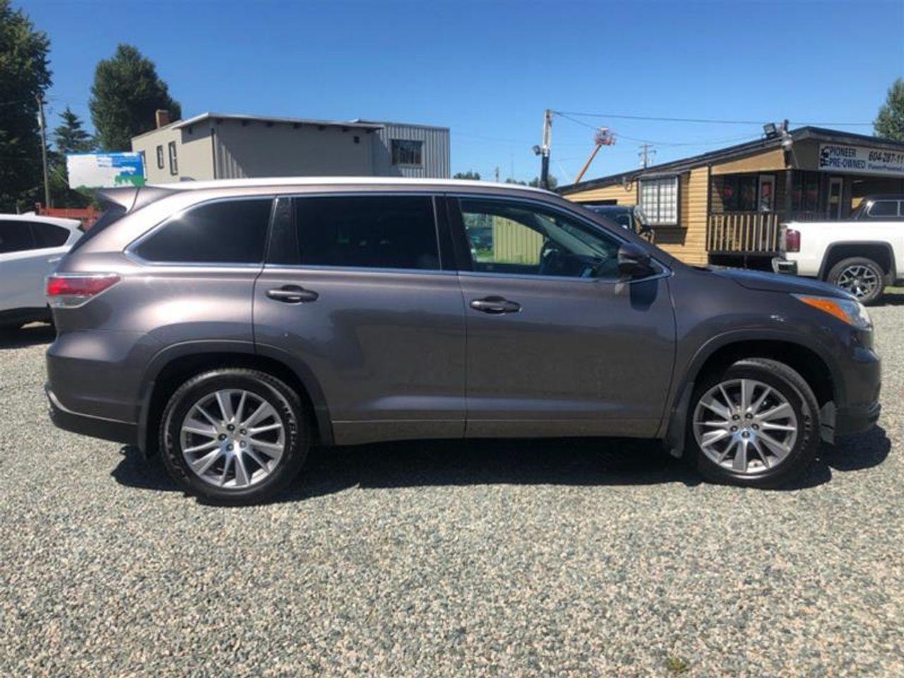 2014 Toyota Highlander XLE-3