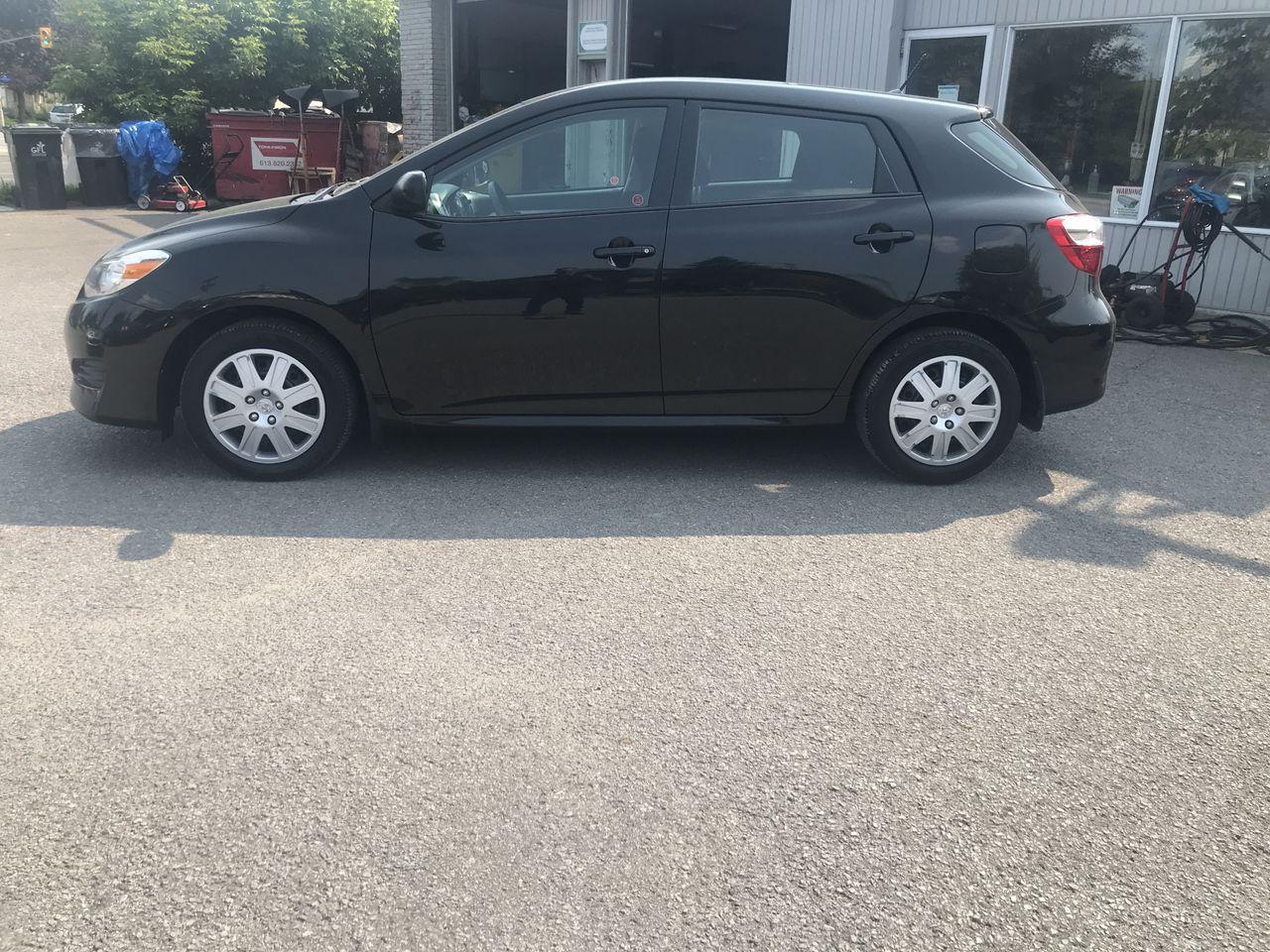 2014 Toyota Matrix L-1