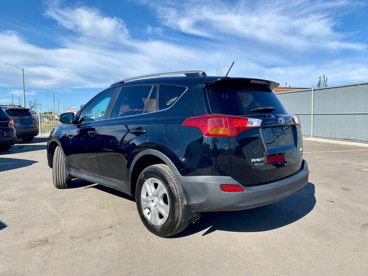 2014 Toyota RAV4 LE-1