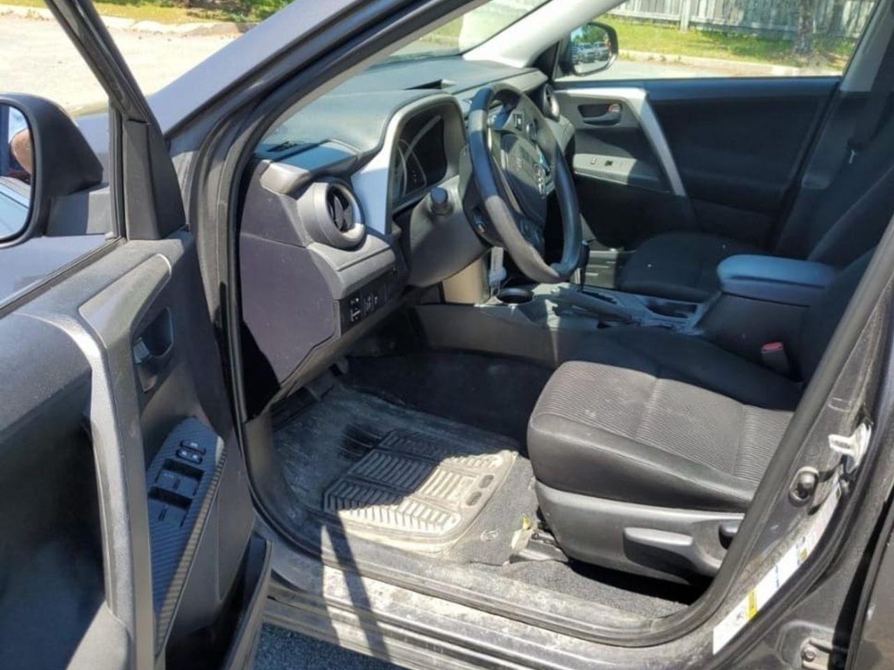 2014 Toyota RAV4 LE-3