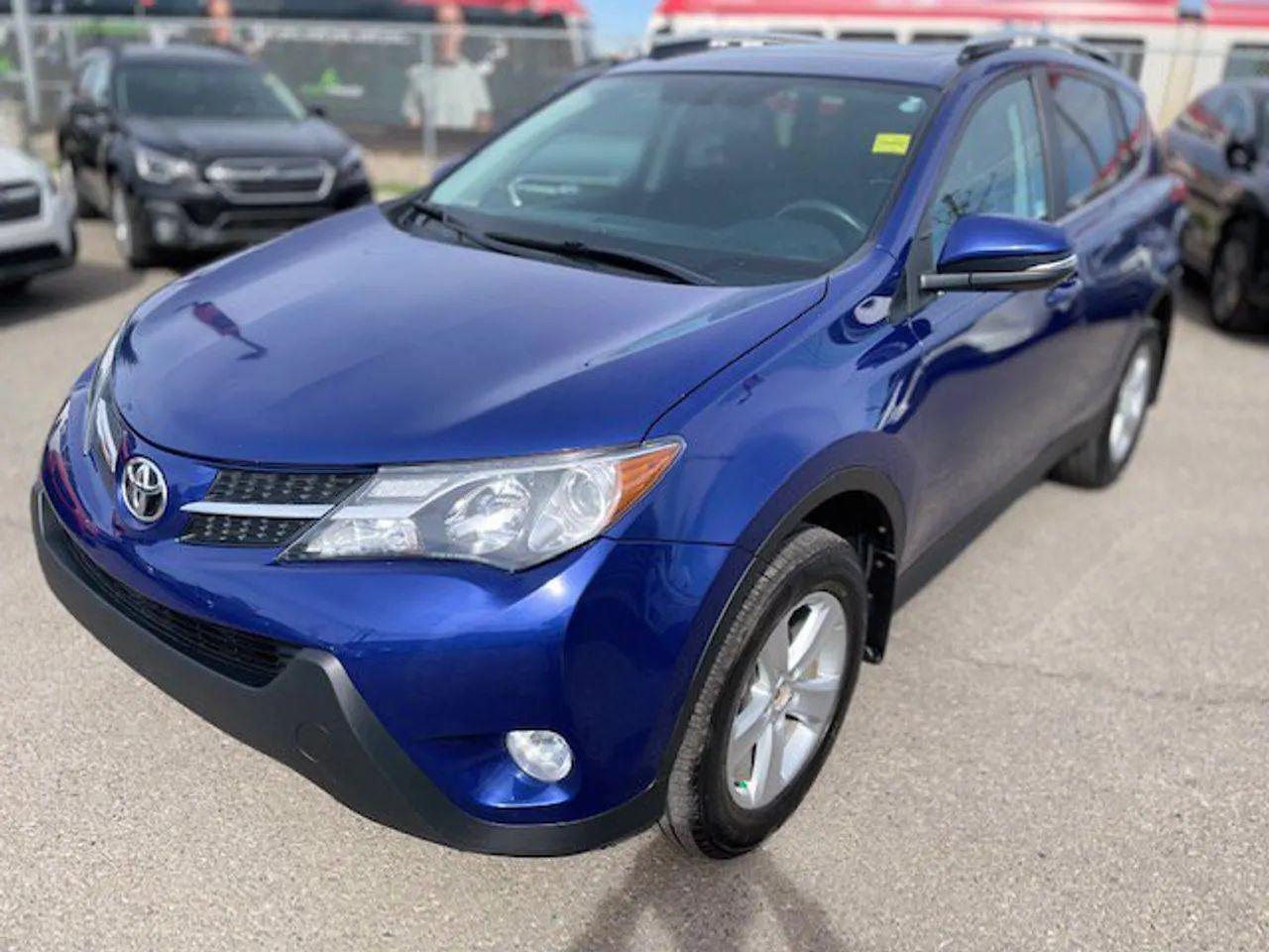 2014 Toyota RAV4 XLE-2