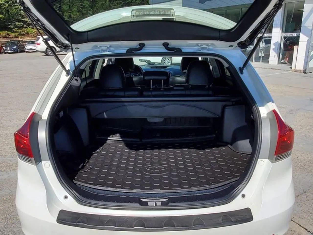 2014 Toyota Venza Limited-4