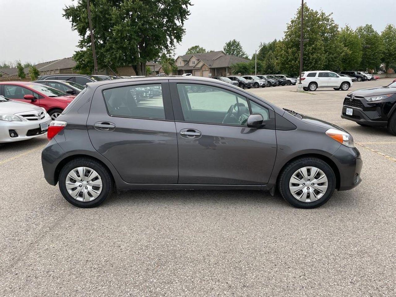2014 Toyota Yaris SE-4