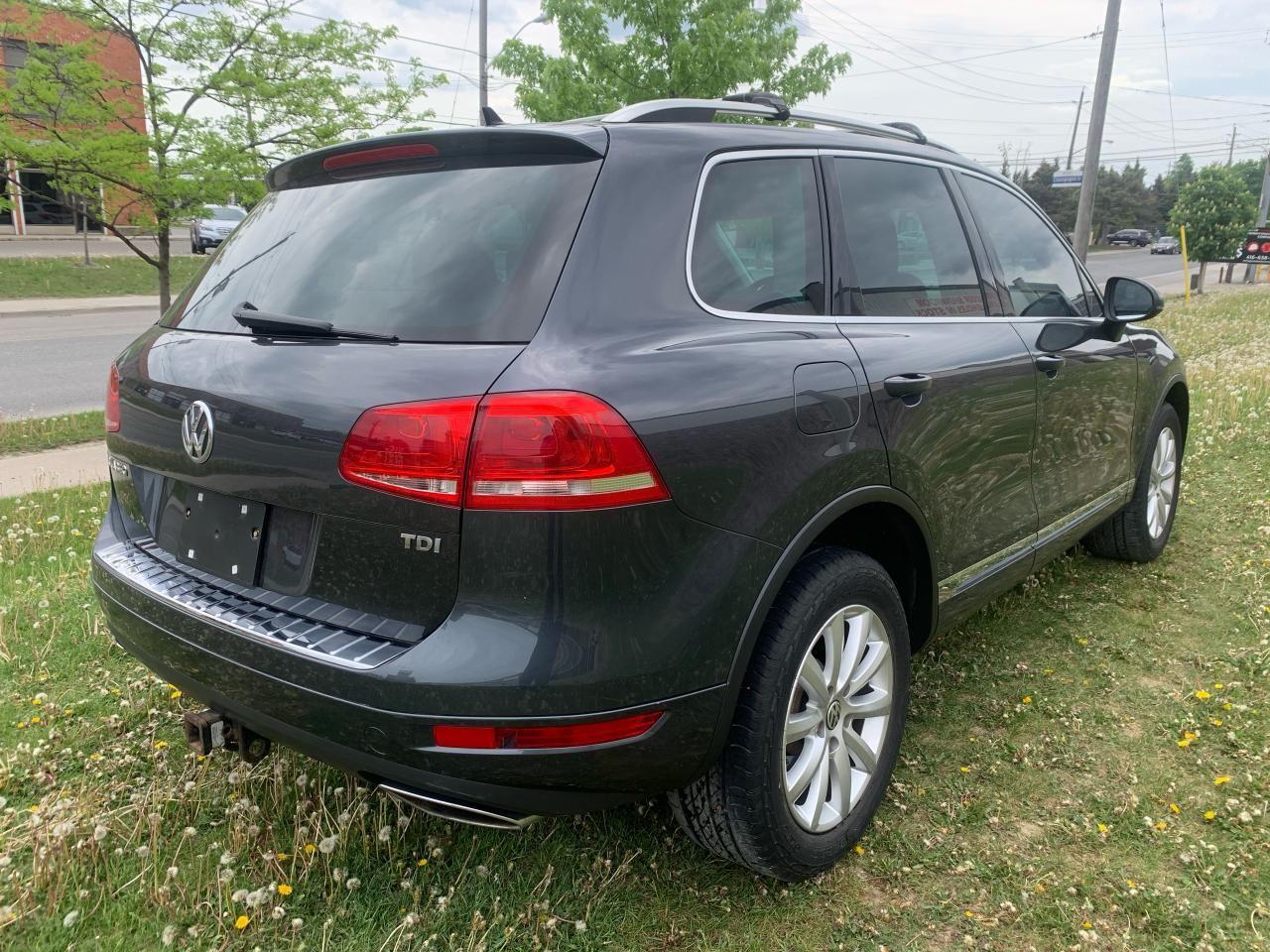 2014 Volkswagen Touareg -4