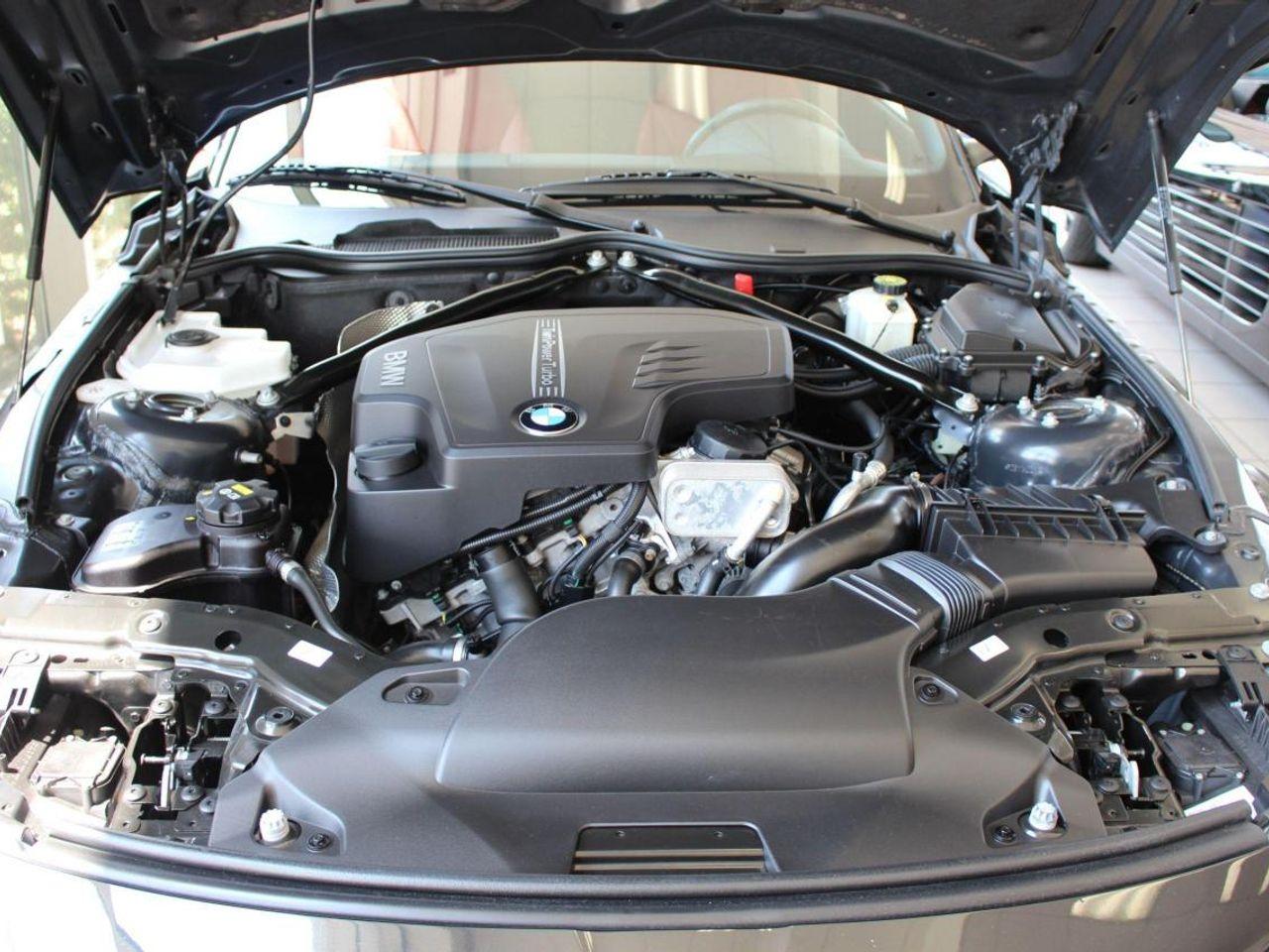 2015 BMW Z4 sDrive28i-4