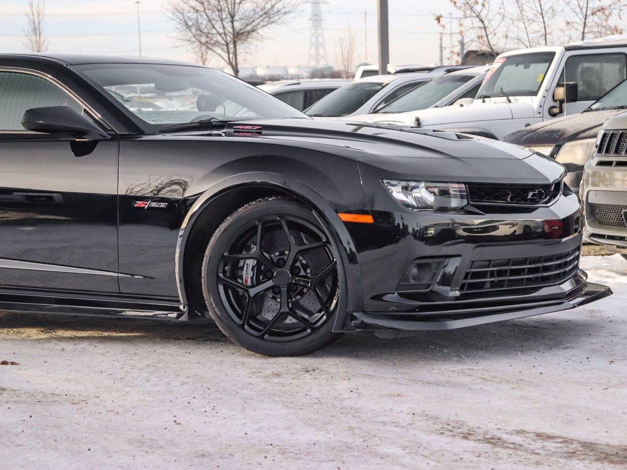 2015 Chevrolet Camaro Z28-2