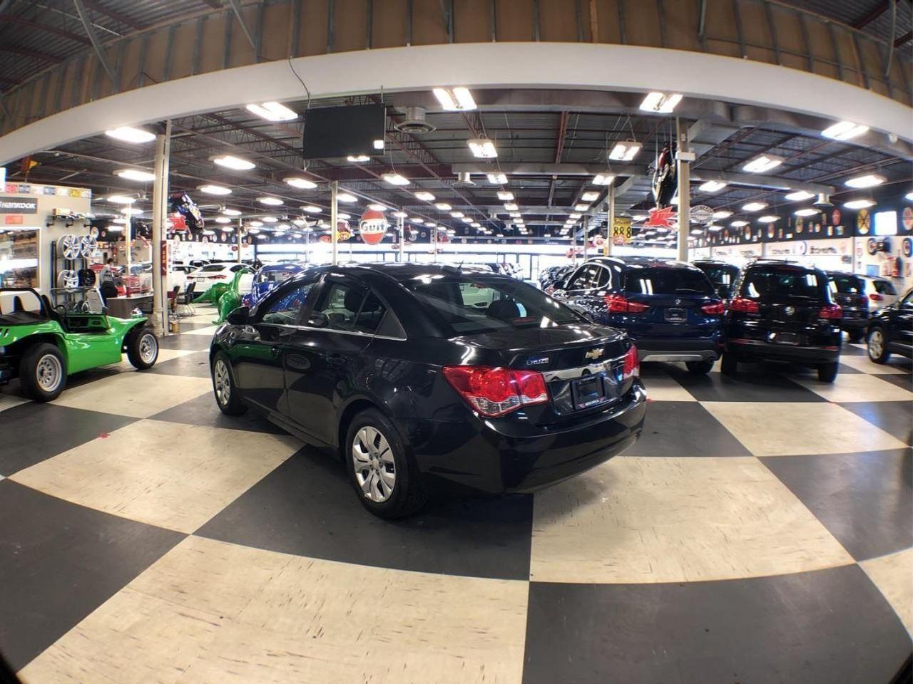 2015 Chevrolet Cruze 1LT-4