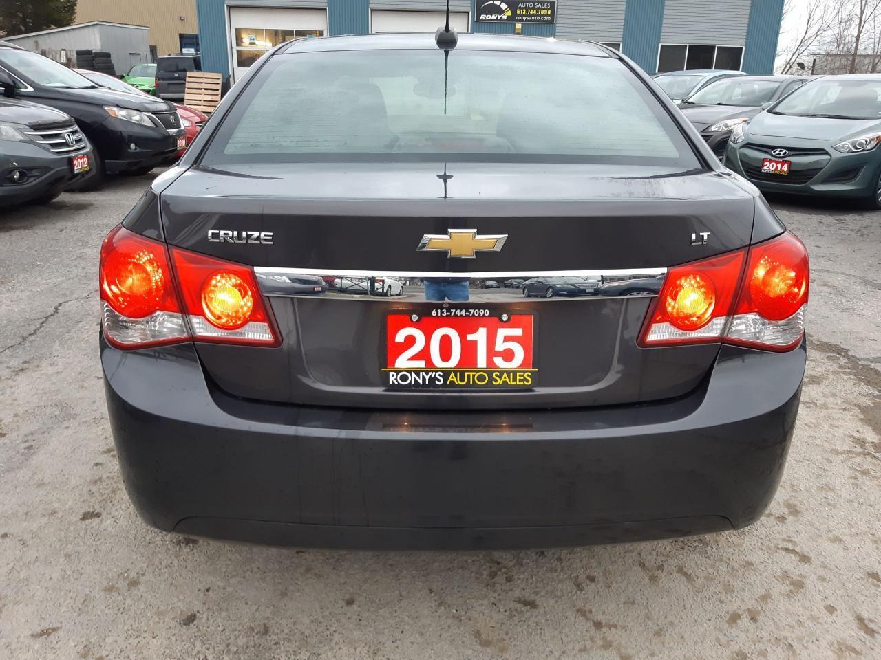 2015 Chevrolet Cruze 1LT-4