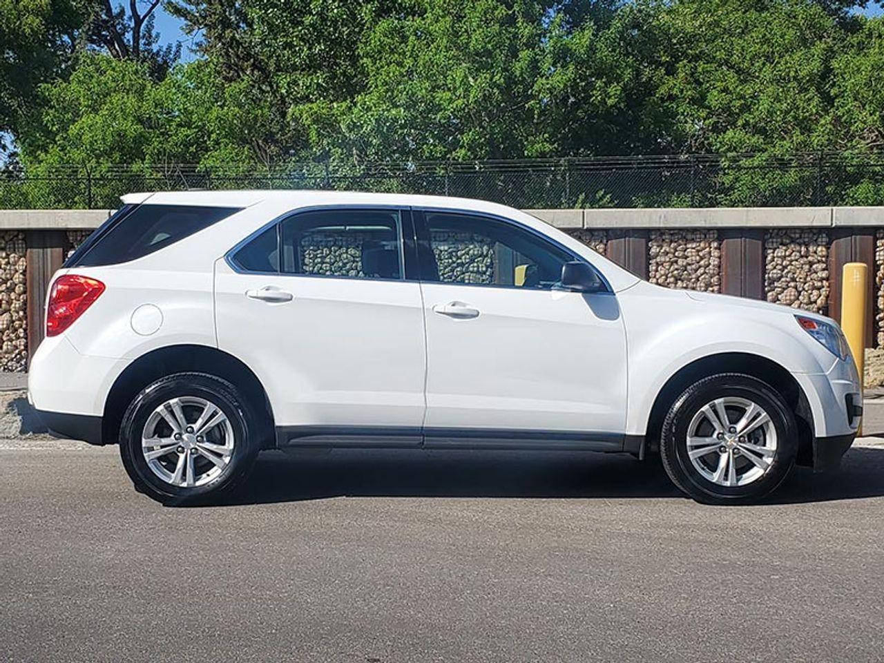 2015 Chevrolet Equinox LS-4