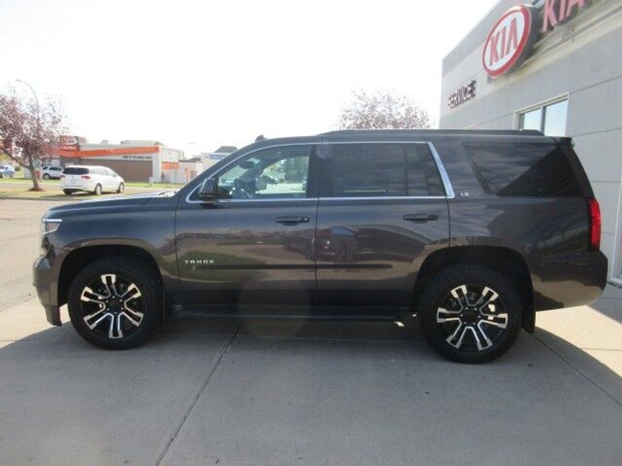 2015 Chevrolet Tahoe LS-2