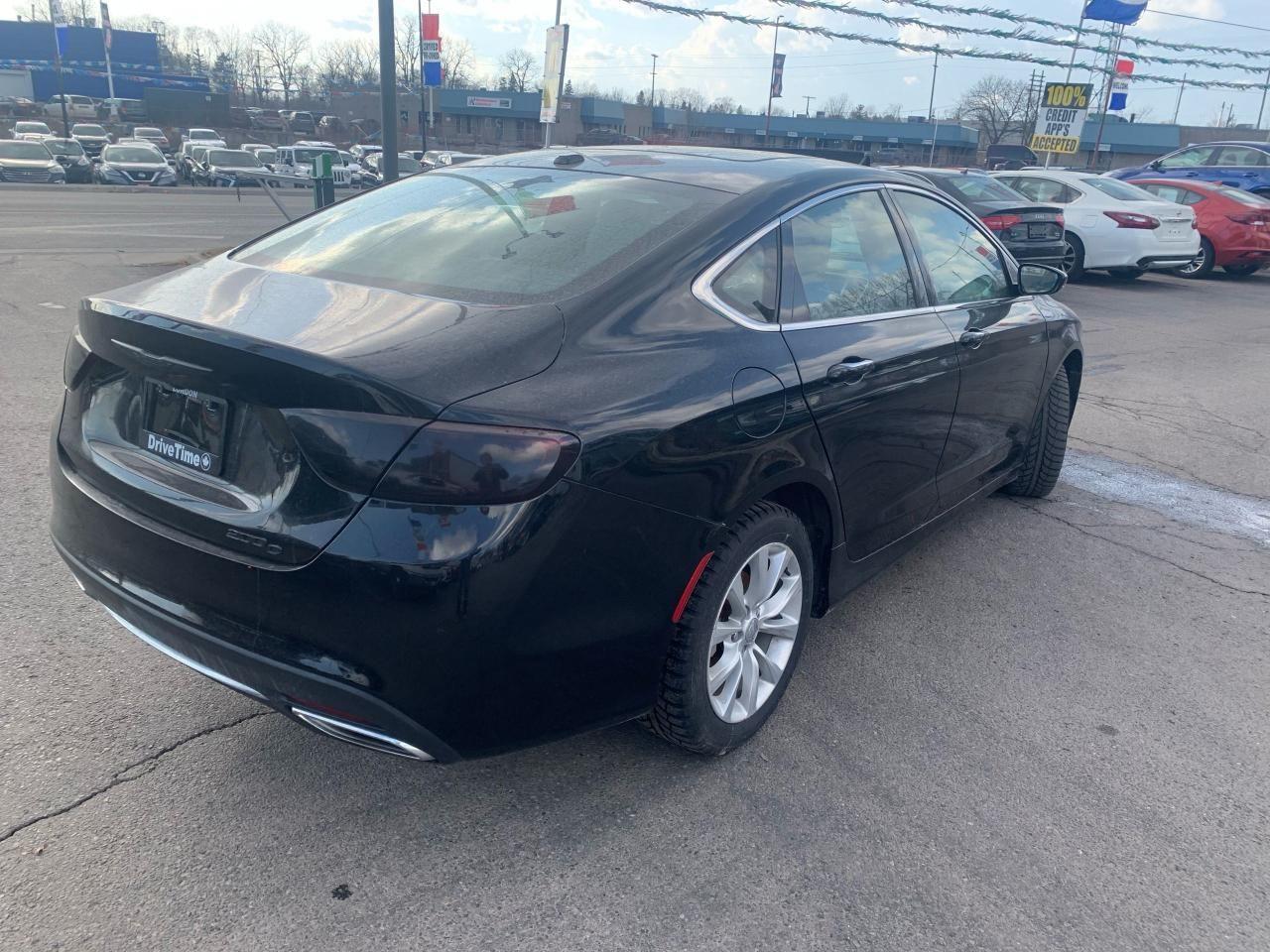2015 Chrysler 200 C-4