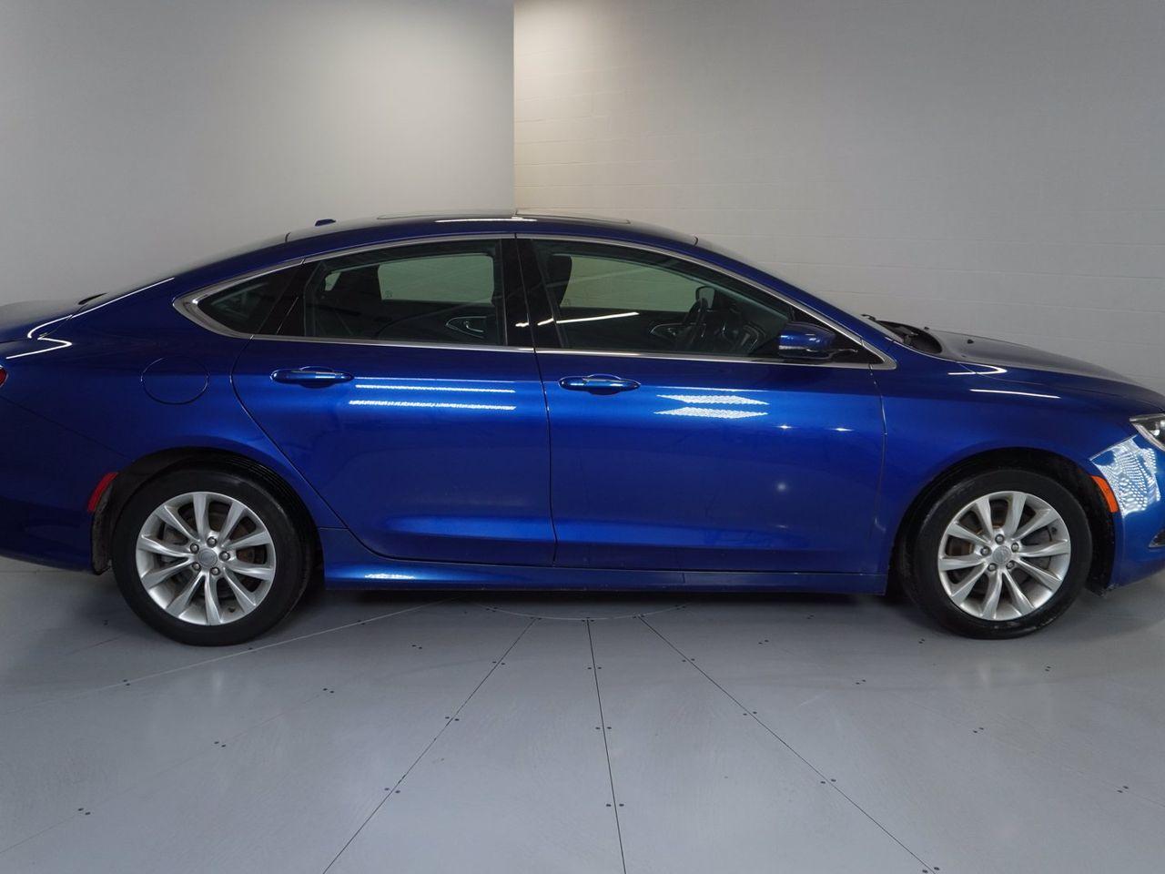 2015 Chrysler 200 C-3