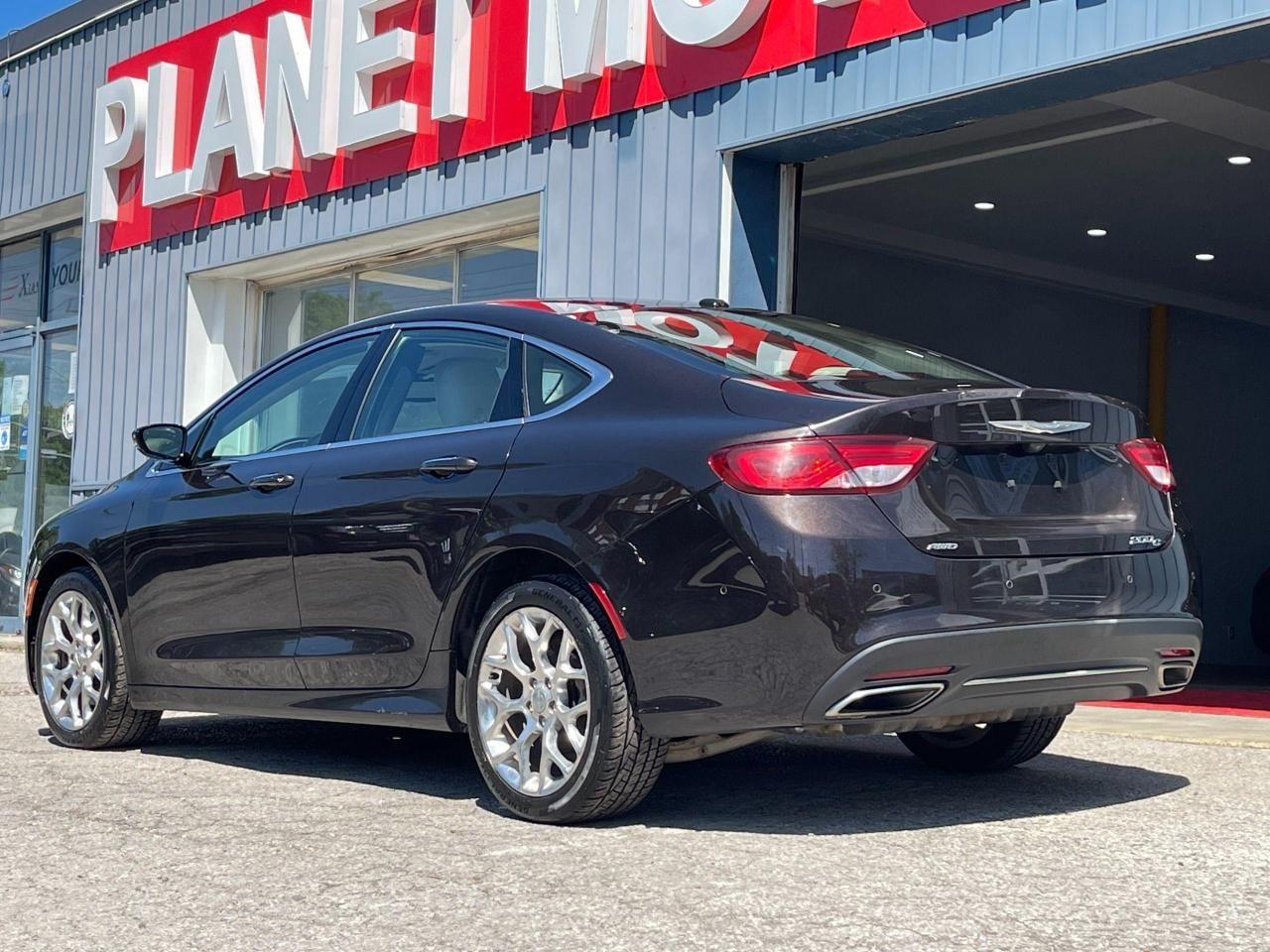 2015 Chrysler 200 C-3