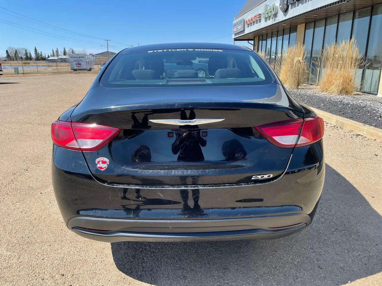 2015 Chrysler 200 LX-3