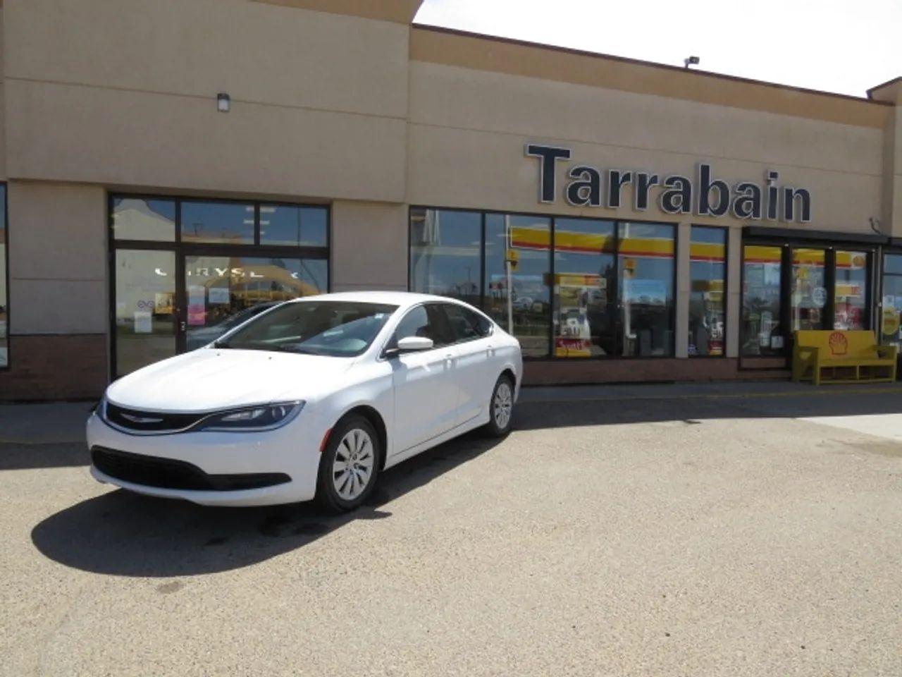 2015 Chrysler 200 LX-2