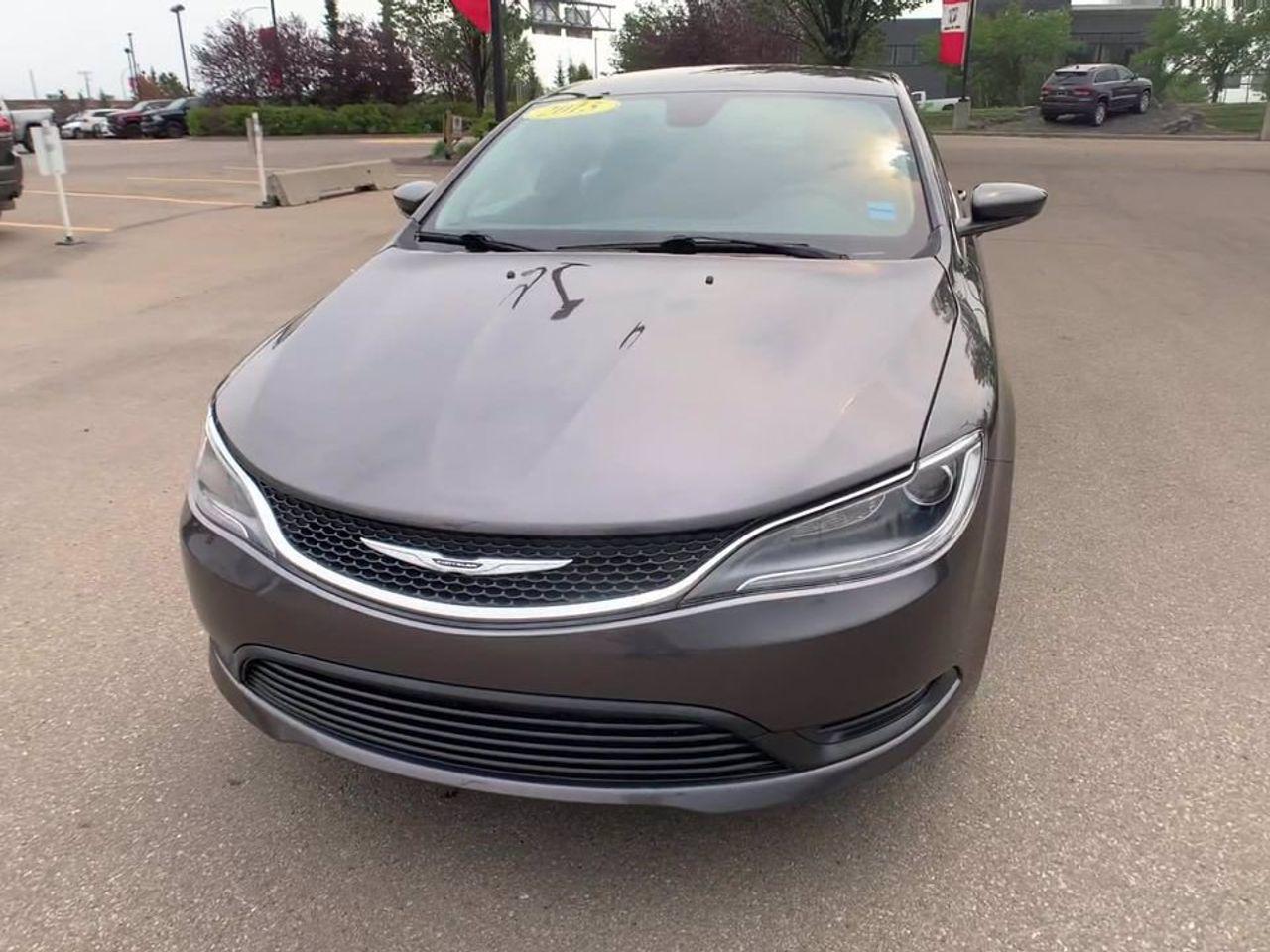 2015 Chrysler 200 LX-2