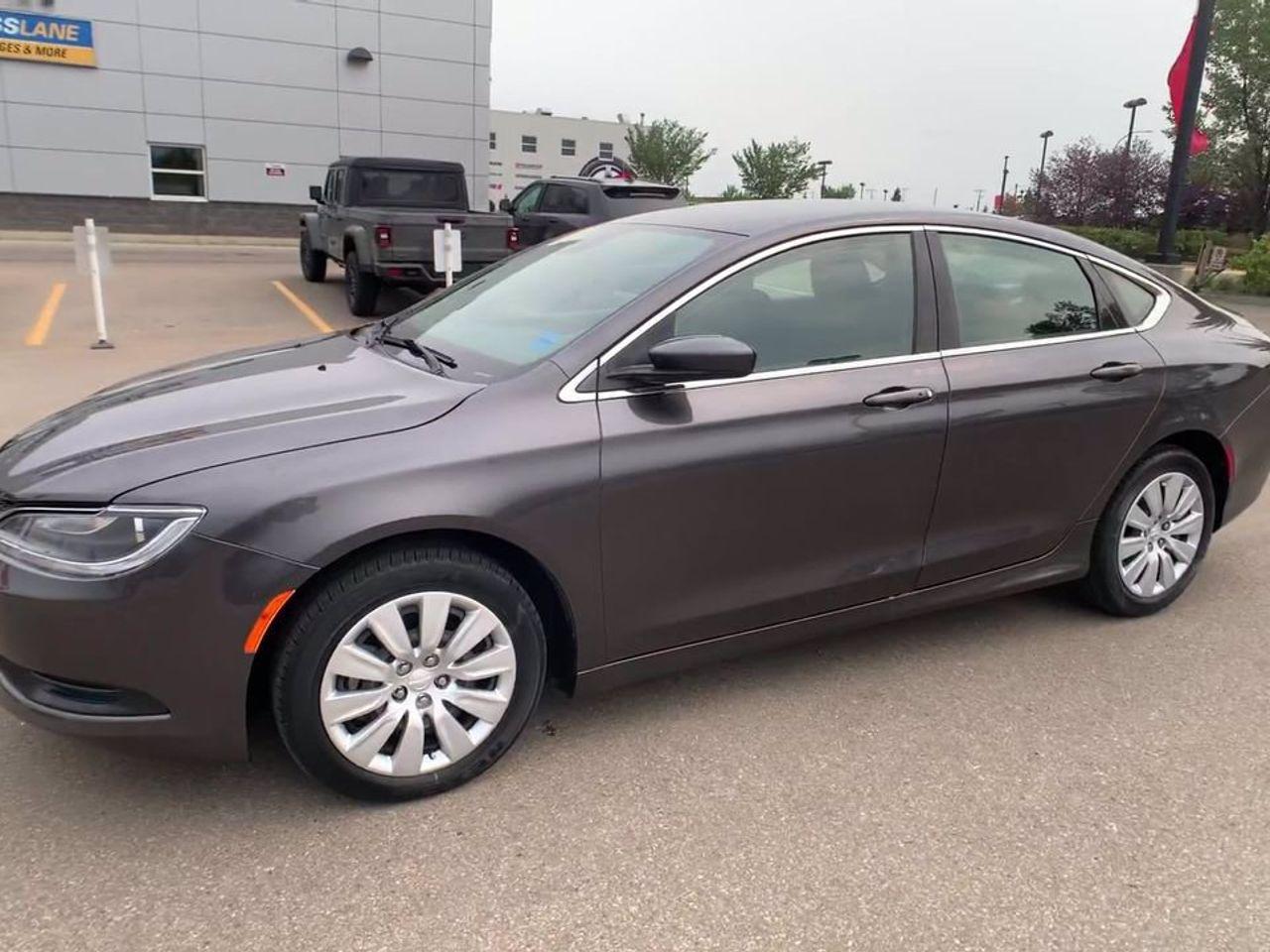 2015 Chrysler 200 LX-3