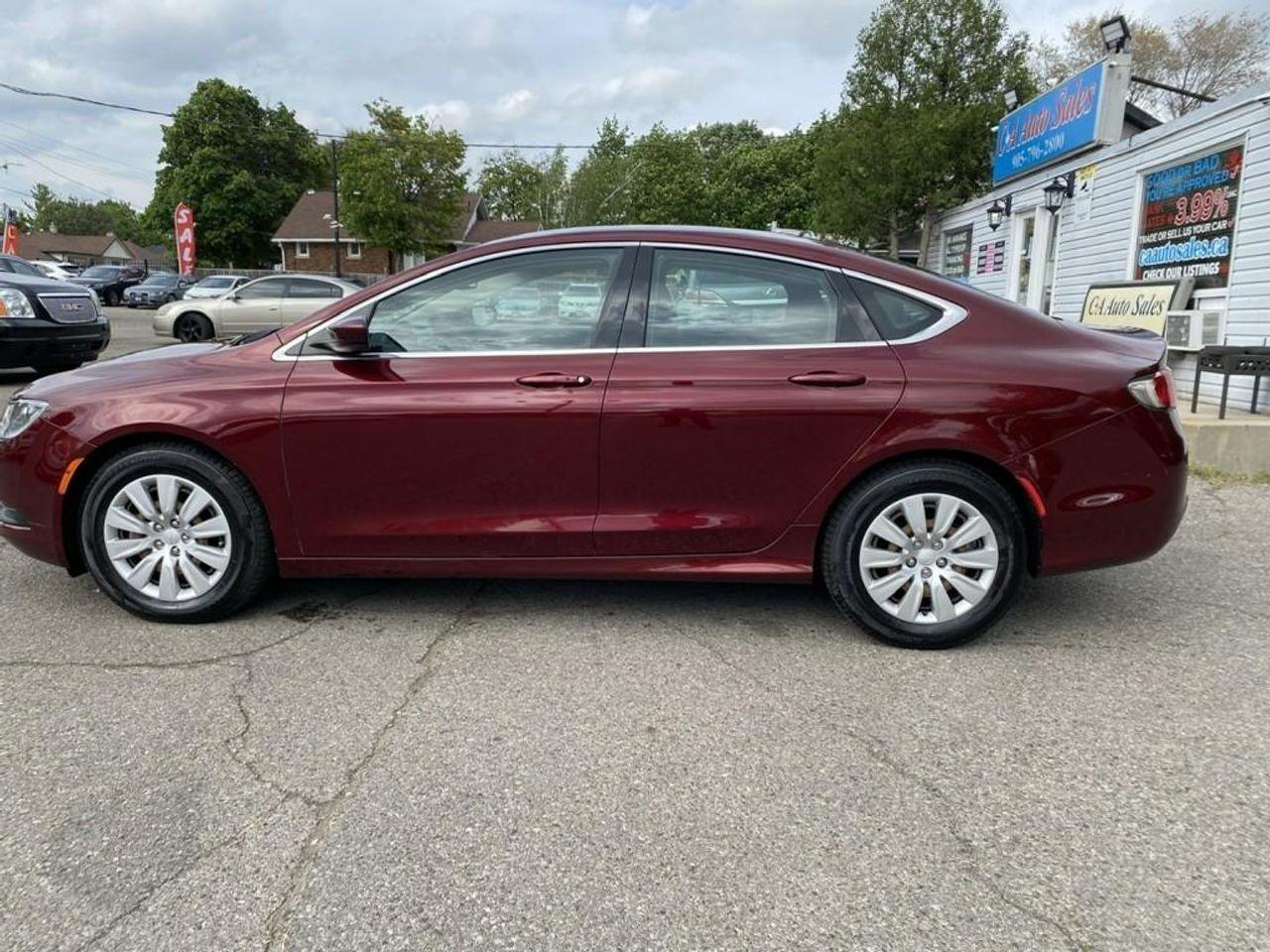 2015 Chrysler 200 LX-4