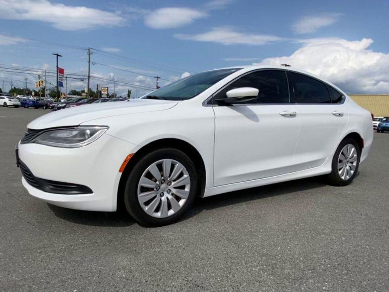 2015 Chrysler 200 LX-3