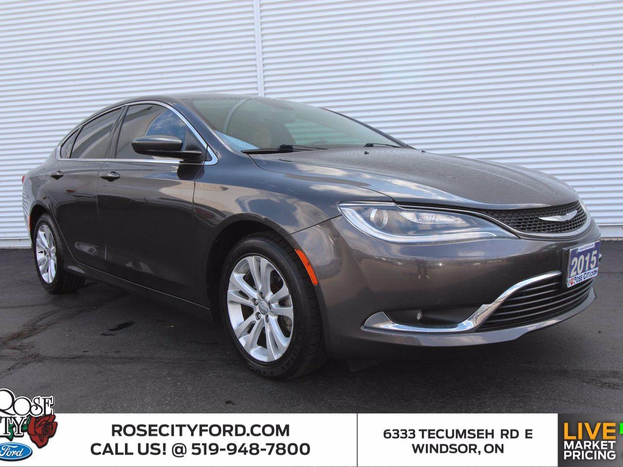 2015 Chrysler 200 Limited-0