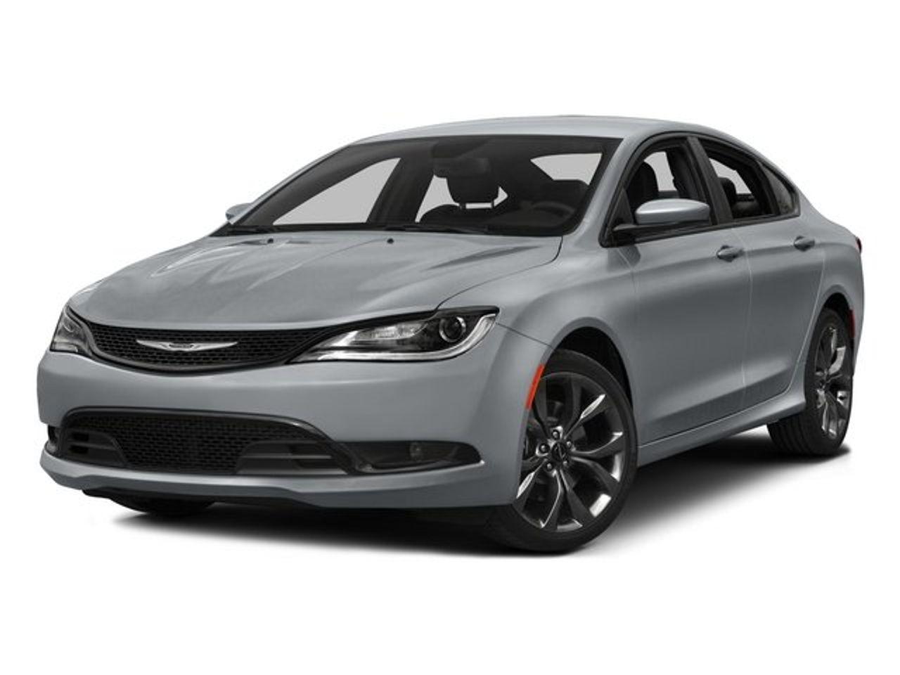 2015 Chrysler 200 Limited-0