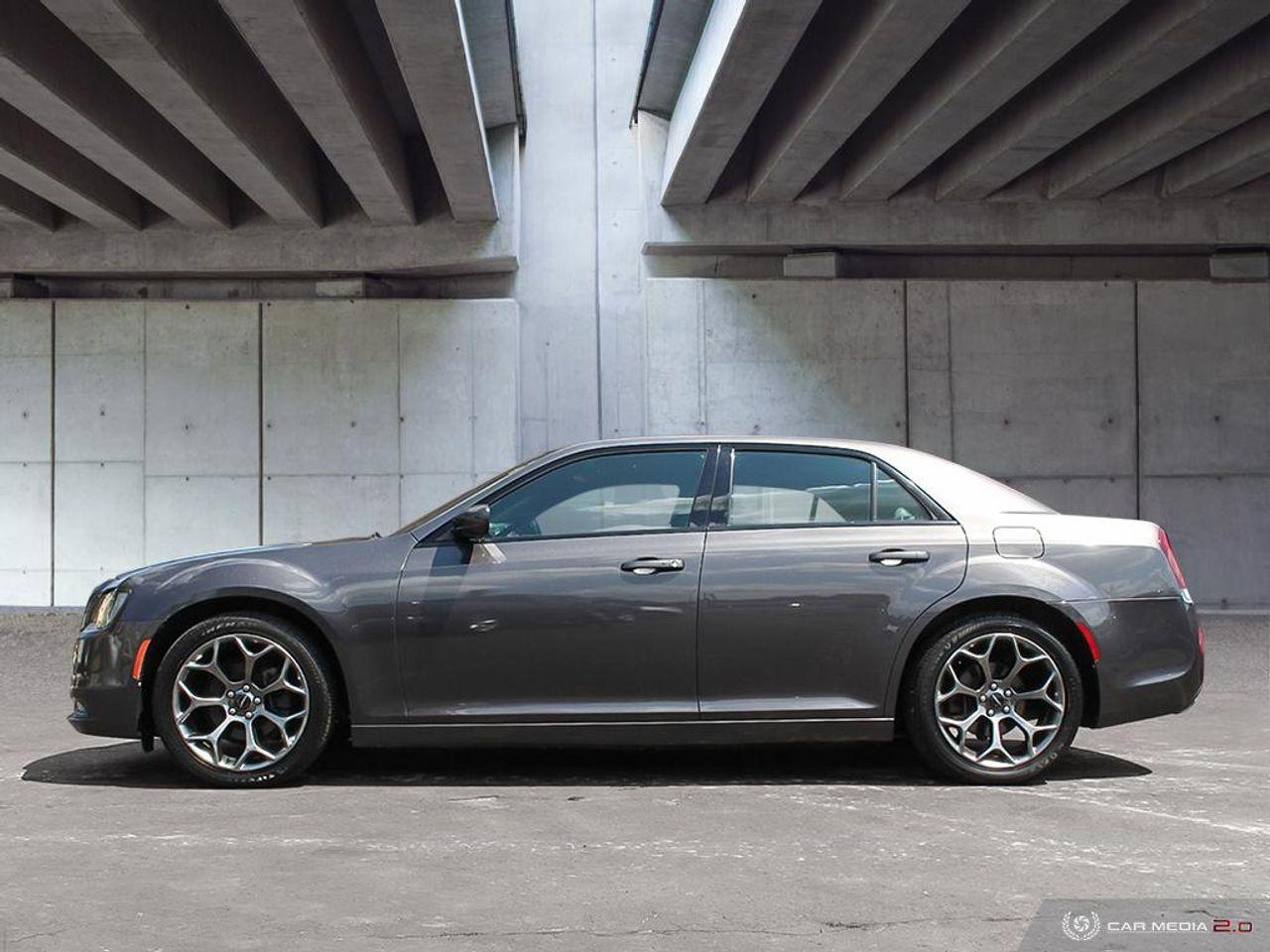 2015 Chrysler 300 S-2