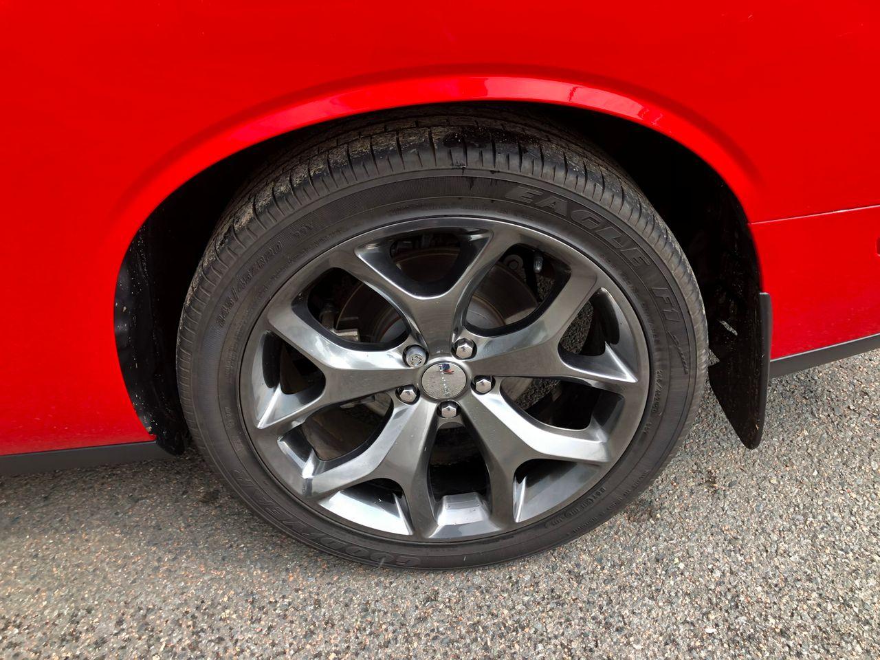 2015 Dodge Challenger SXT-3