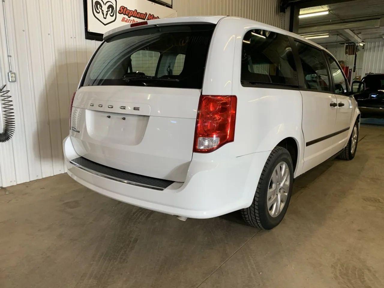 2015 Dodge Grand Caravan SE-4