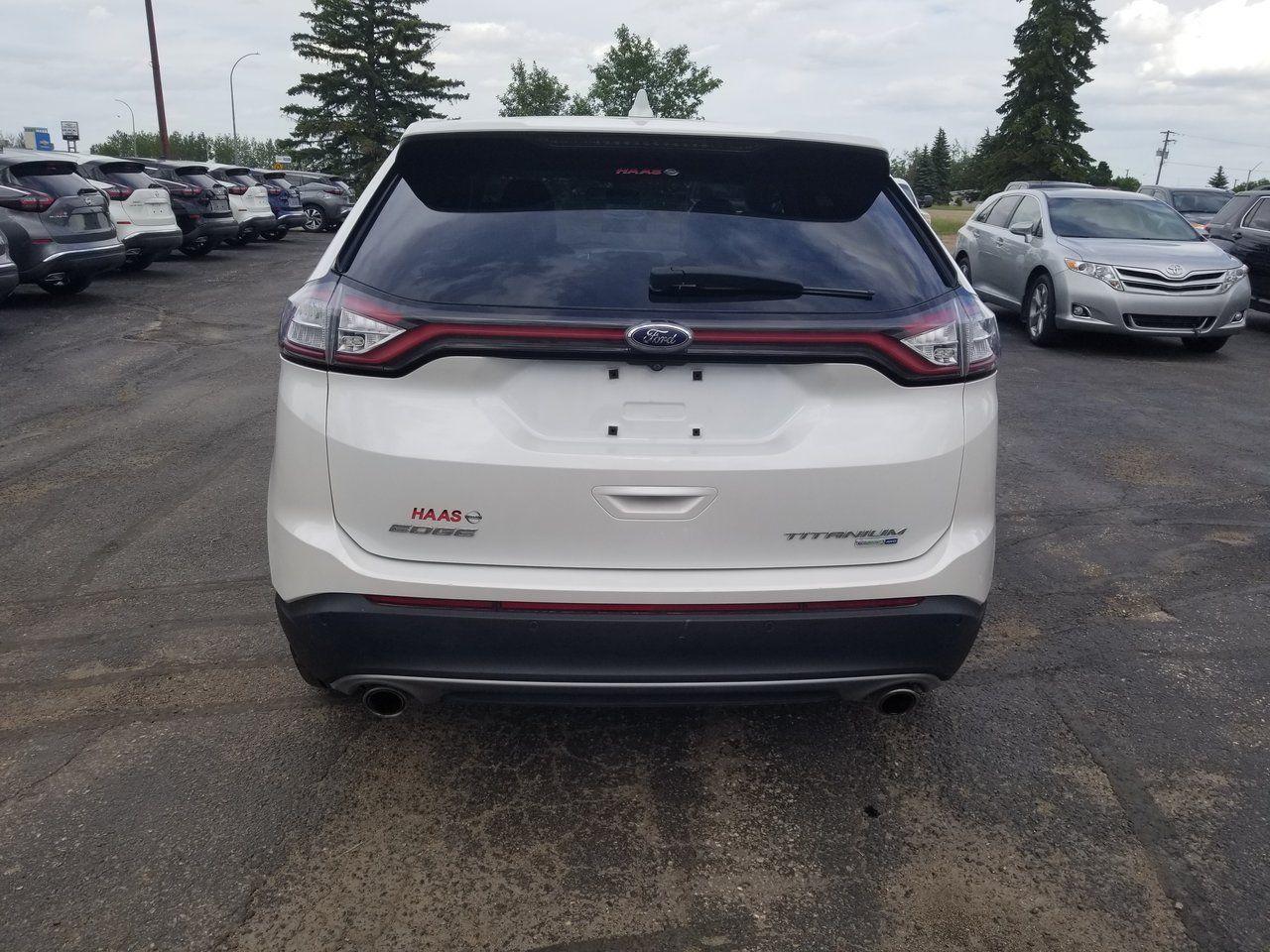 2015 Ford Edge Titanium-4