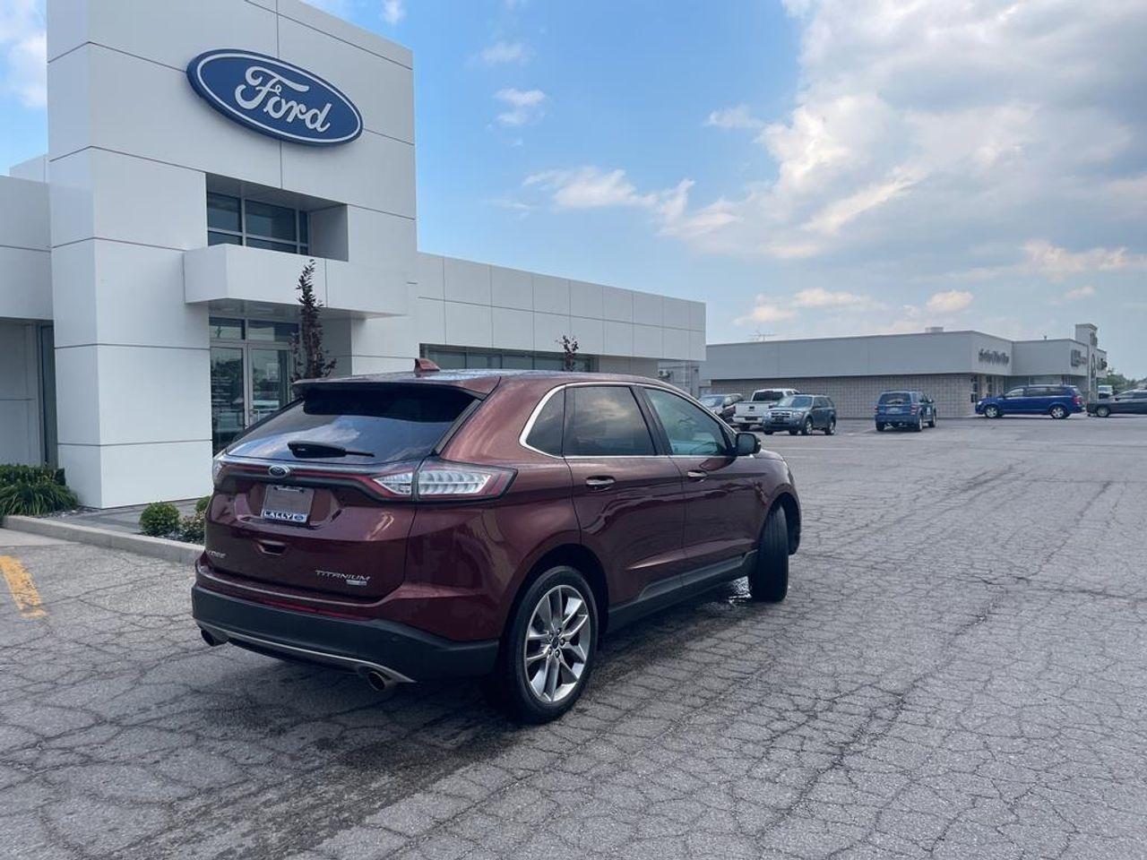 2015 Ford Edge Titanium-4