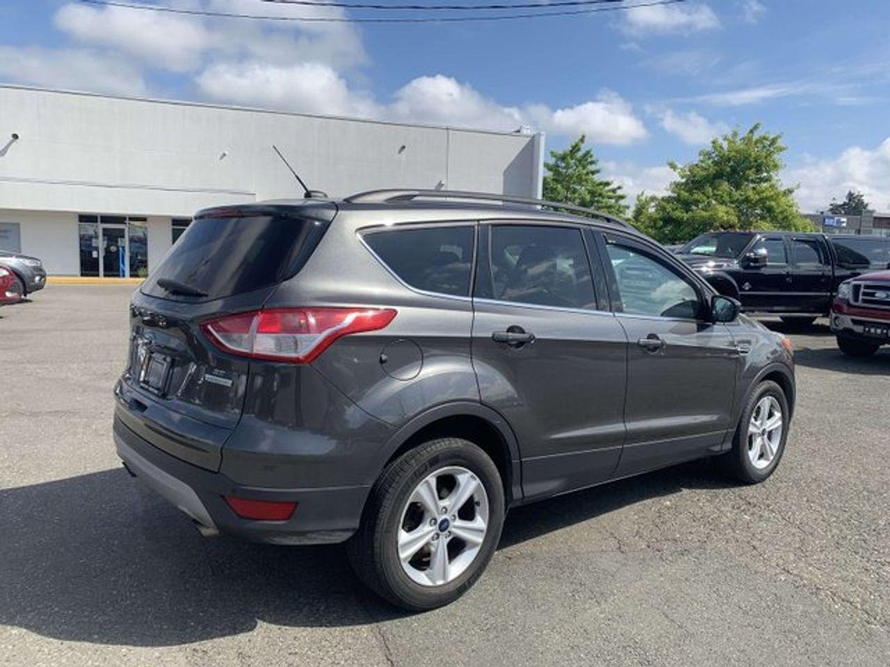 2015 Ford Escape SE-3