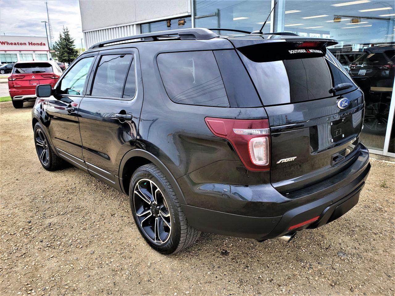 2015 Ford Explorer Sport-2