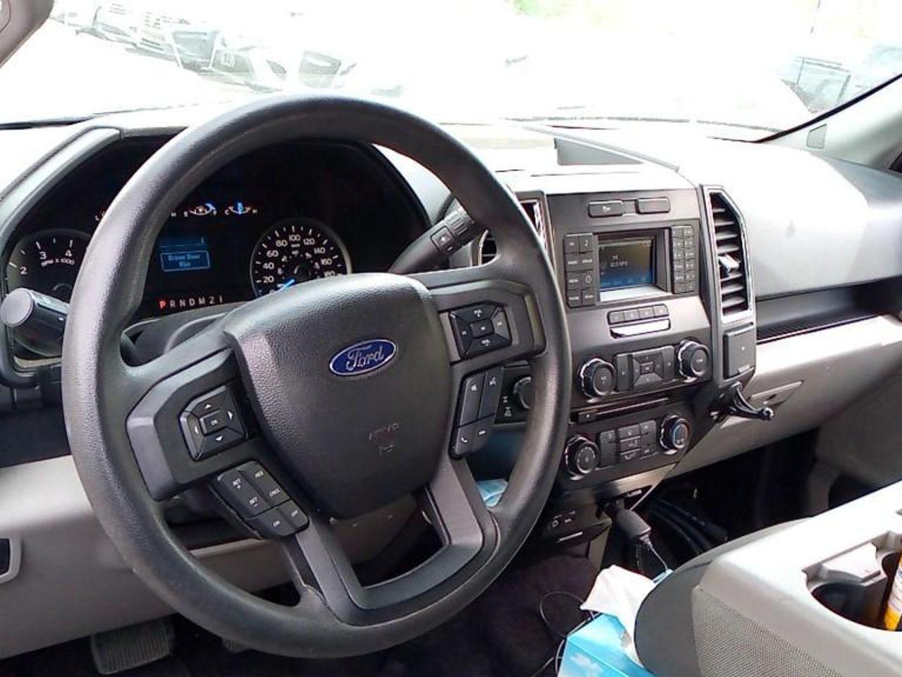 2015 Ford F-150 SuperCrew-4