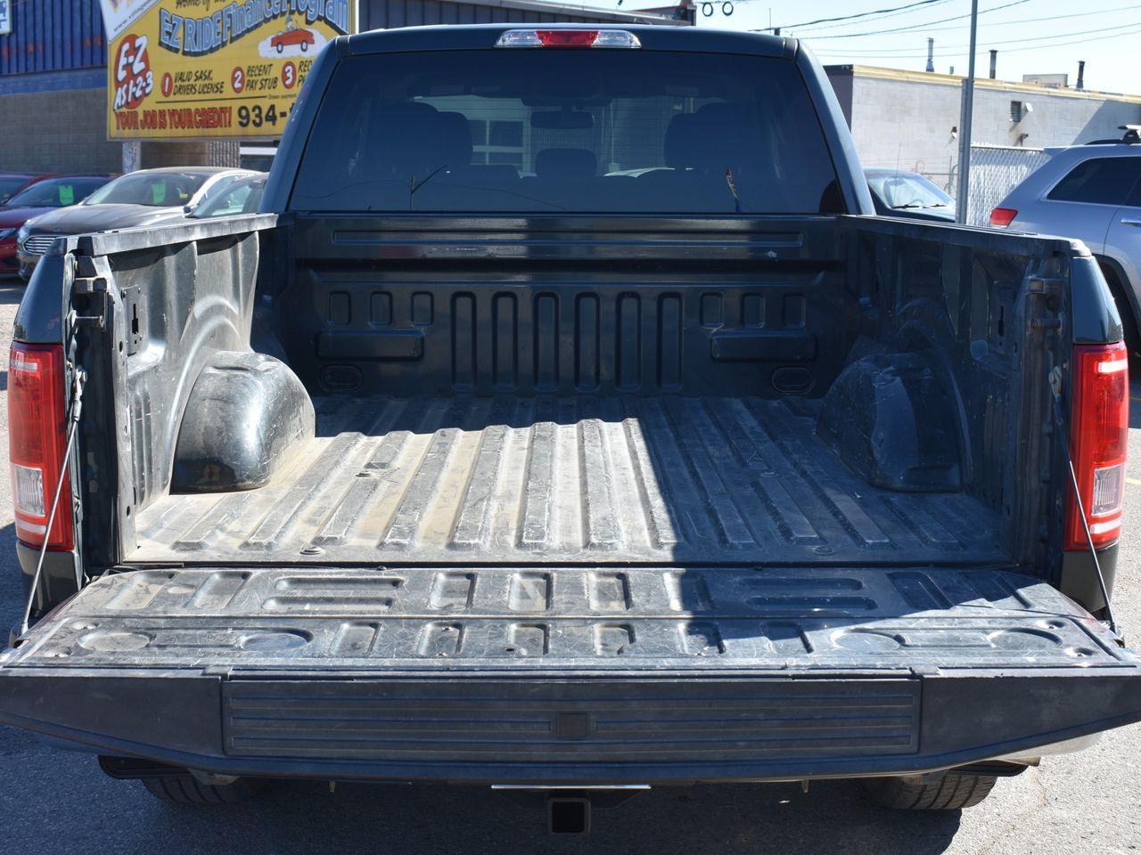 2015 Ford F-150 XLT-4