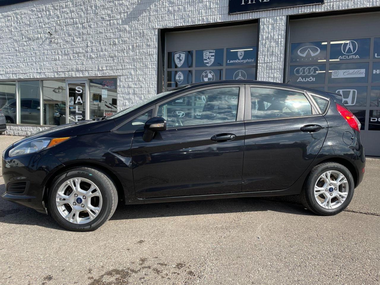 2015 Ford Fiesta SE-1