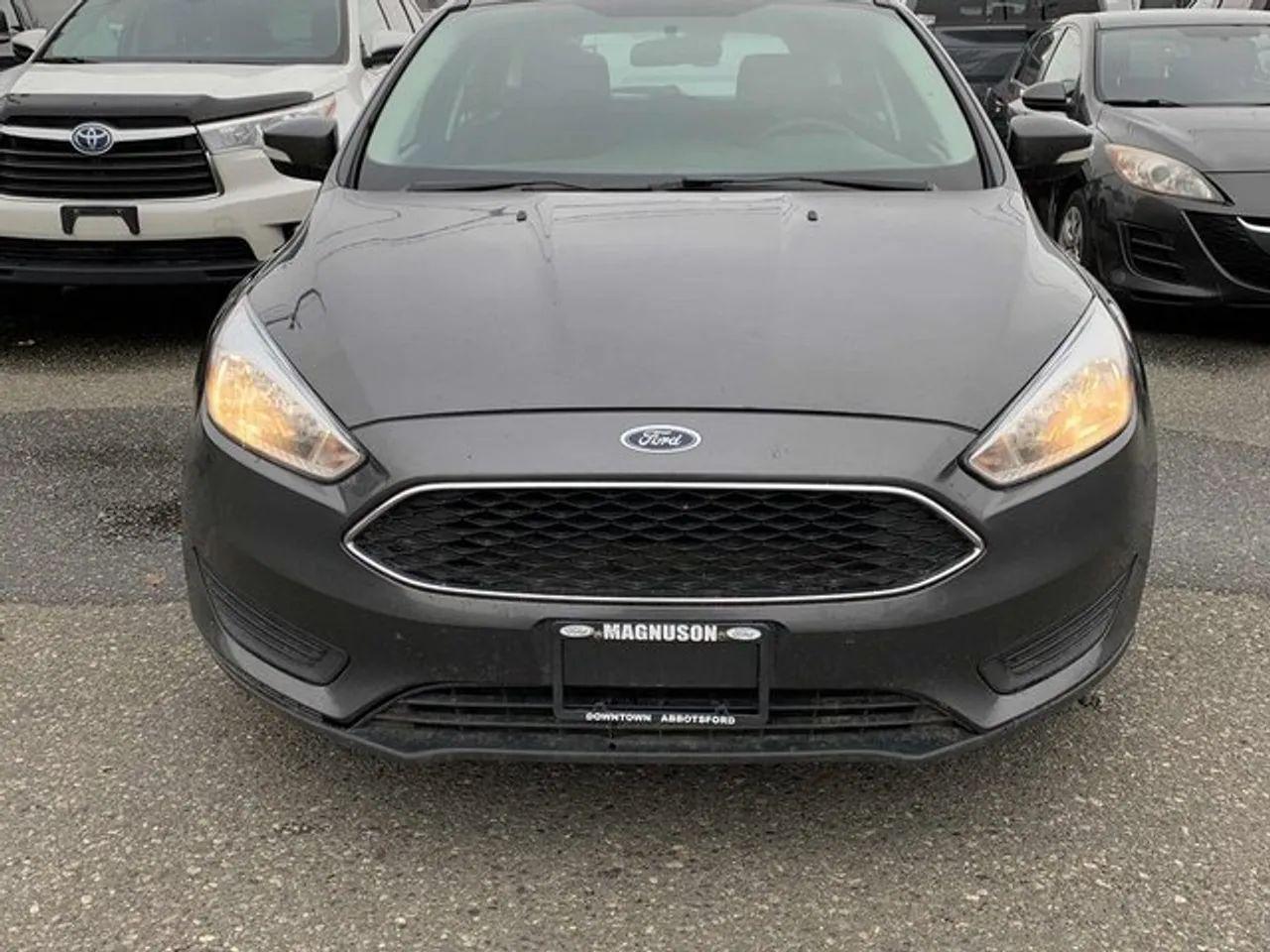 2015 Ford Focus SE-0