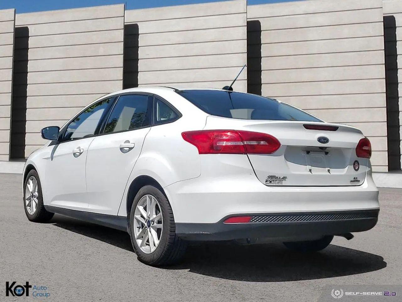 2015 Ford Focus SE-3