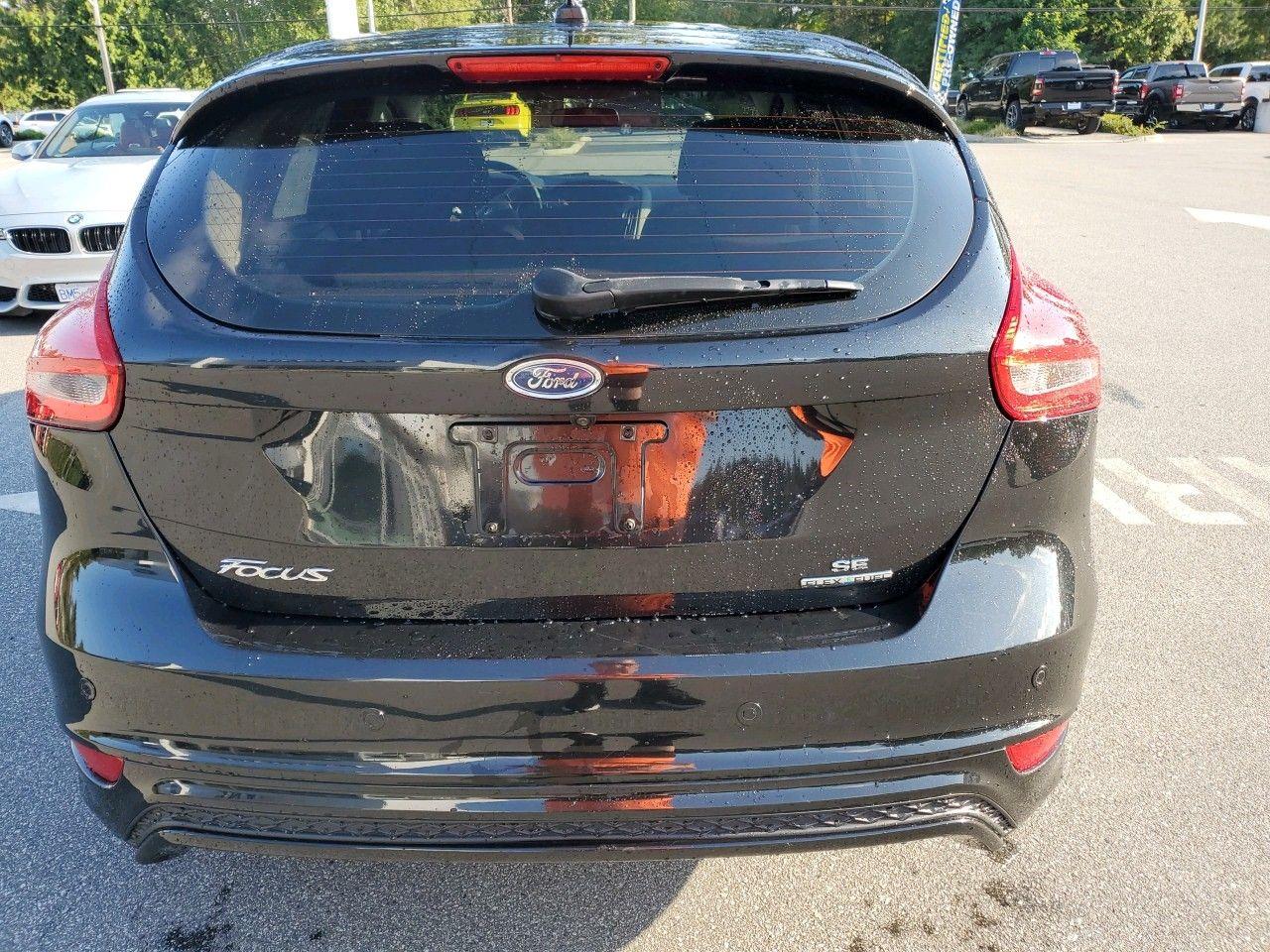 2015 Ford Focus SE-4