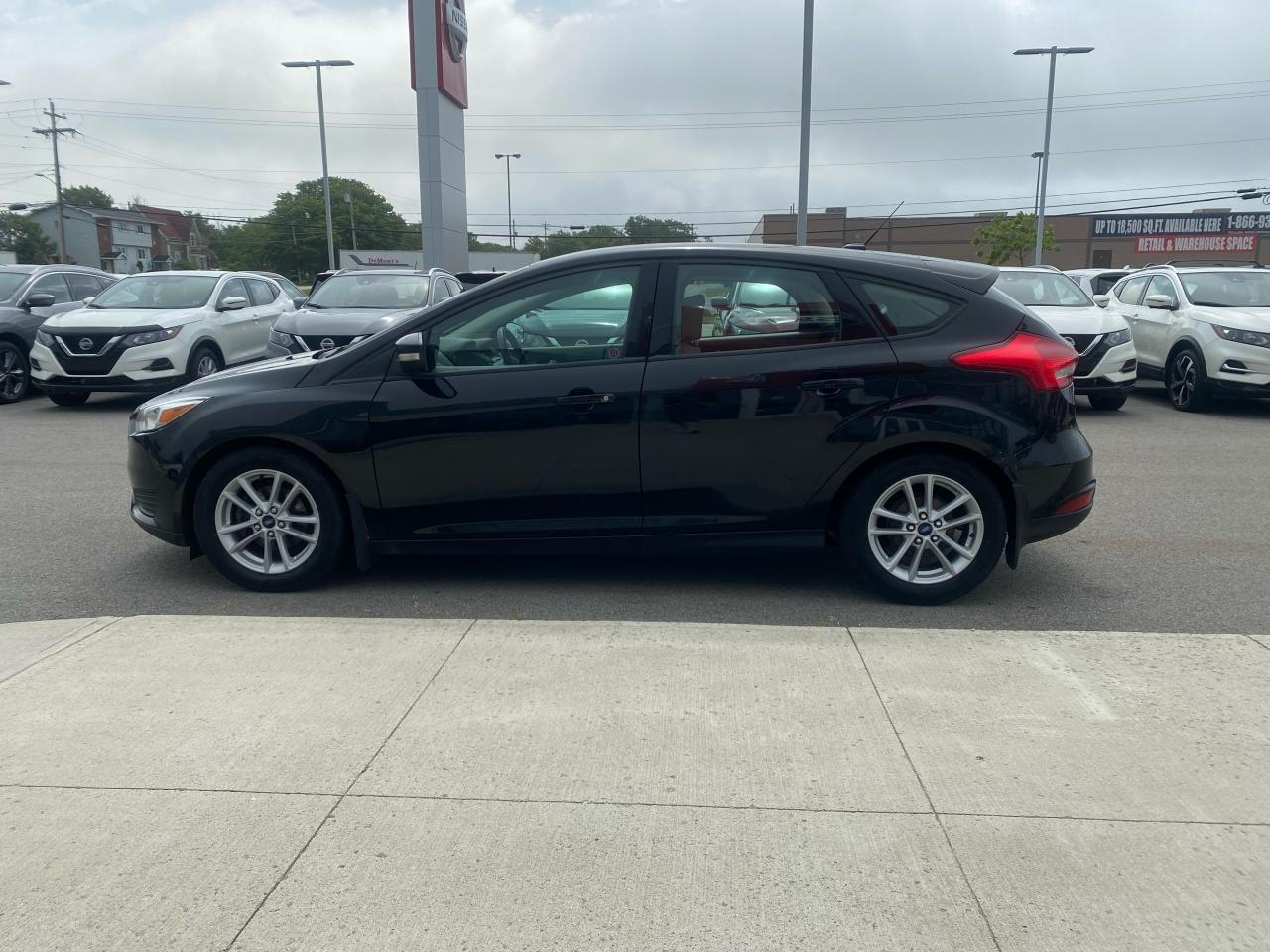 2015 Ford Focus SE-2