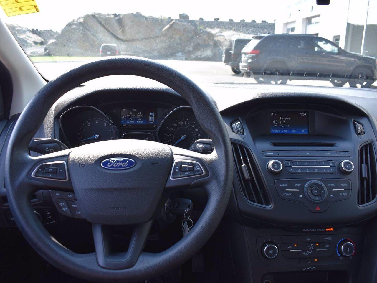 2015 Ford Focus SE-3