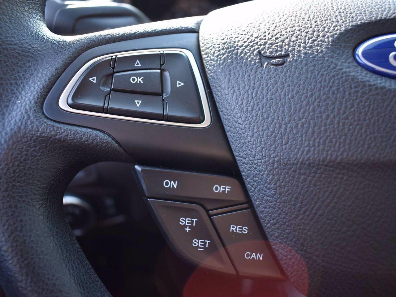 2015 Ford Focus SE-4