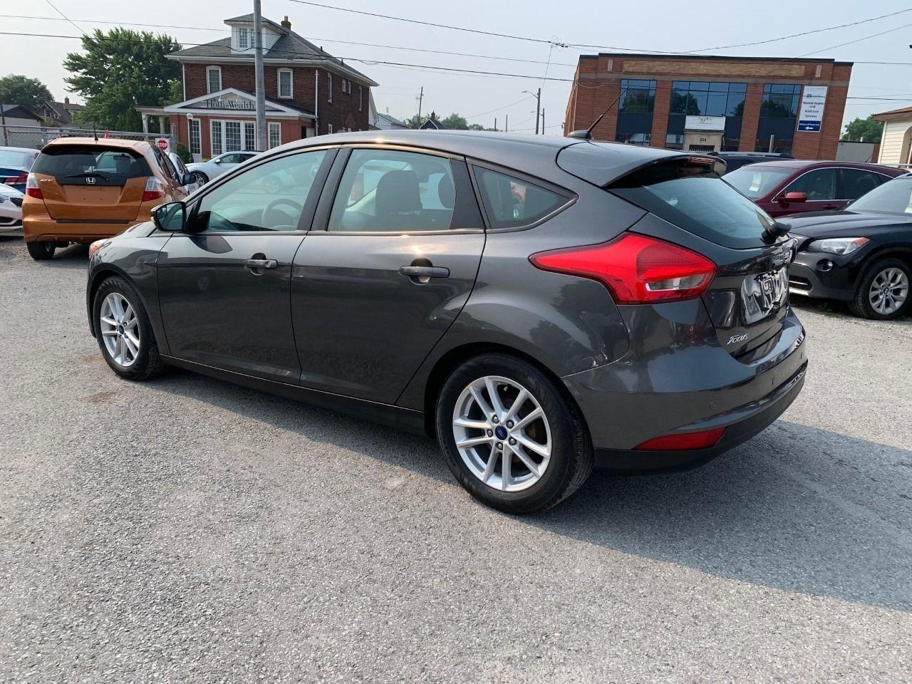 2015 Ford Focus SE-1