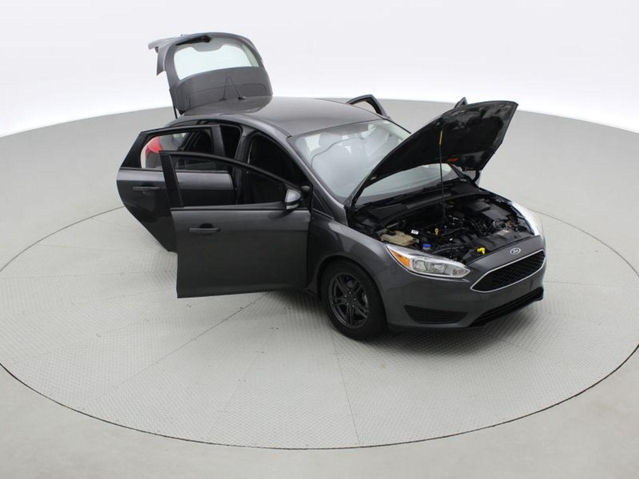2015 Ford Focus SE-2