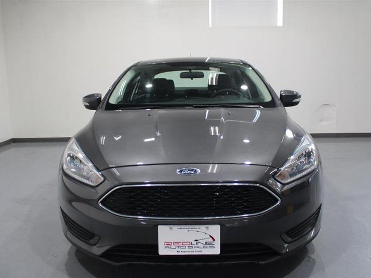 2015 Ford Focus SE-3