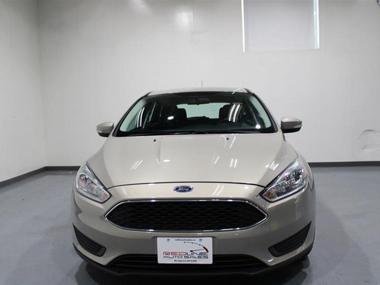 2015 Ford Focus SE-3