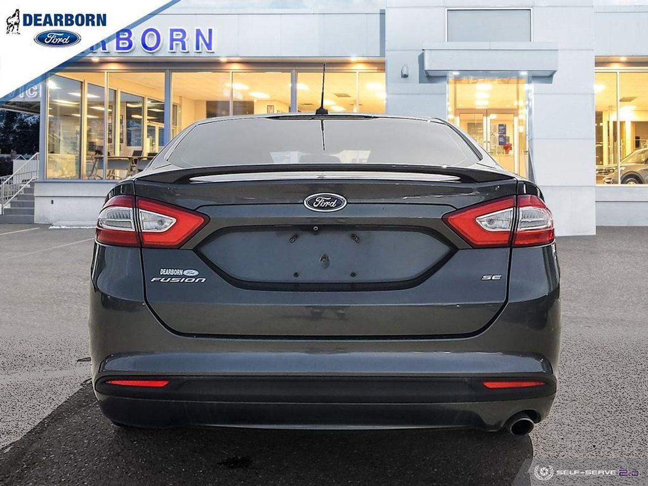 2015 Ford Fusion SE-4