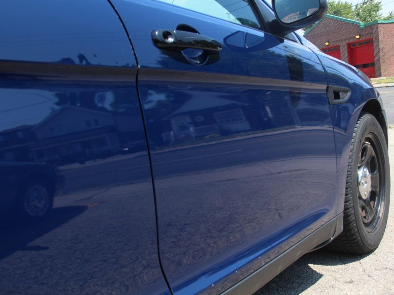 2015 Ford Taurus -3
