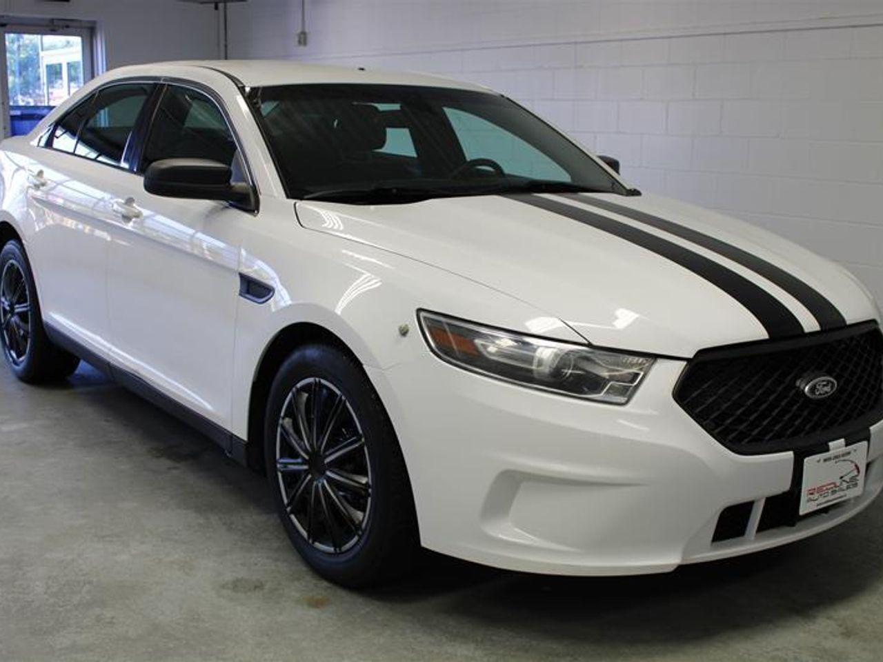 2015 Ford Taurus -2
